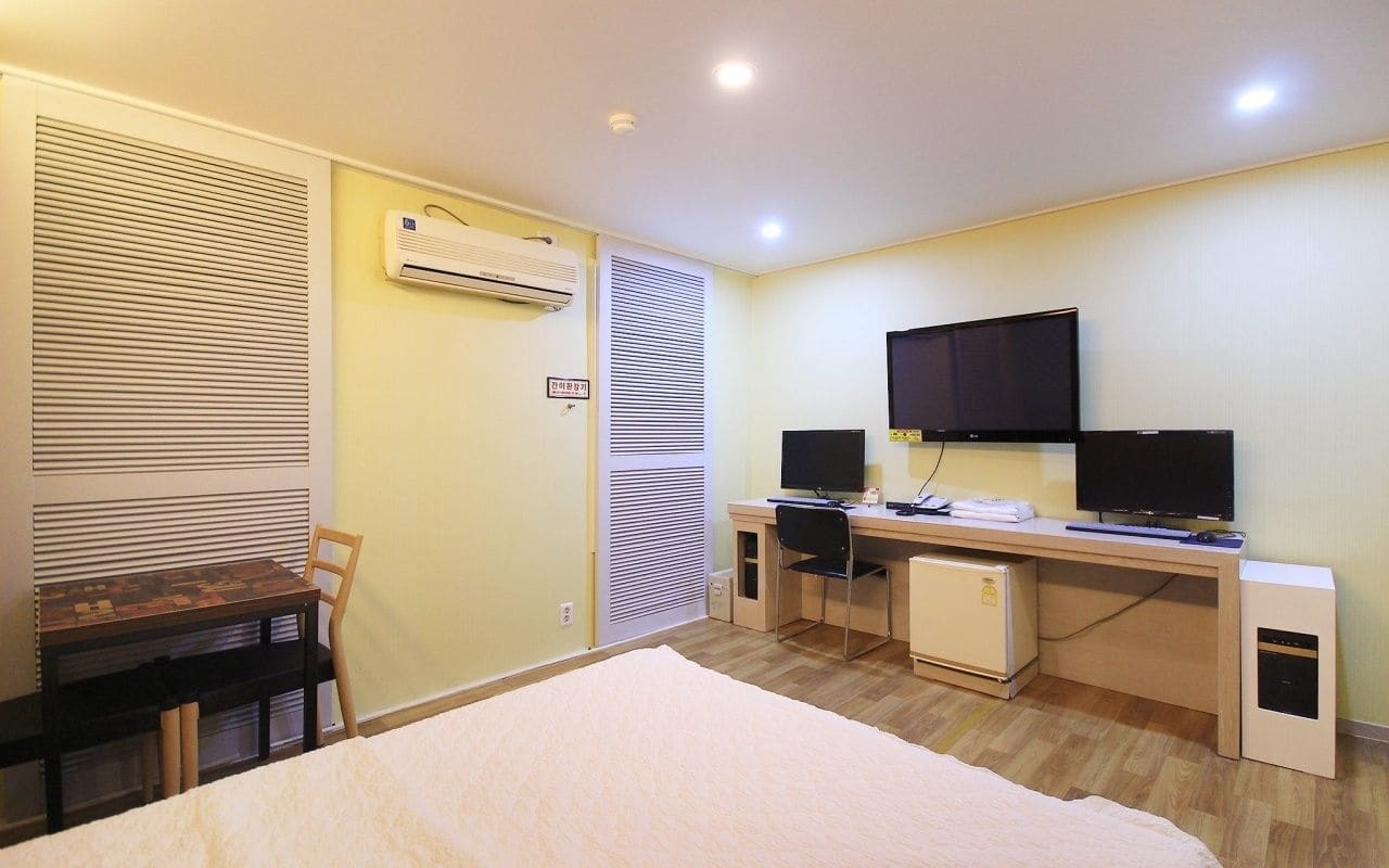 Residence R Hotel Daegu Exterior photo